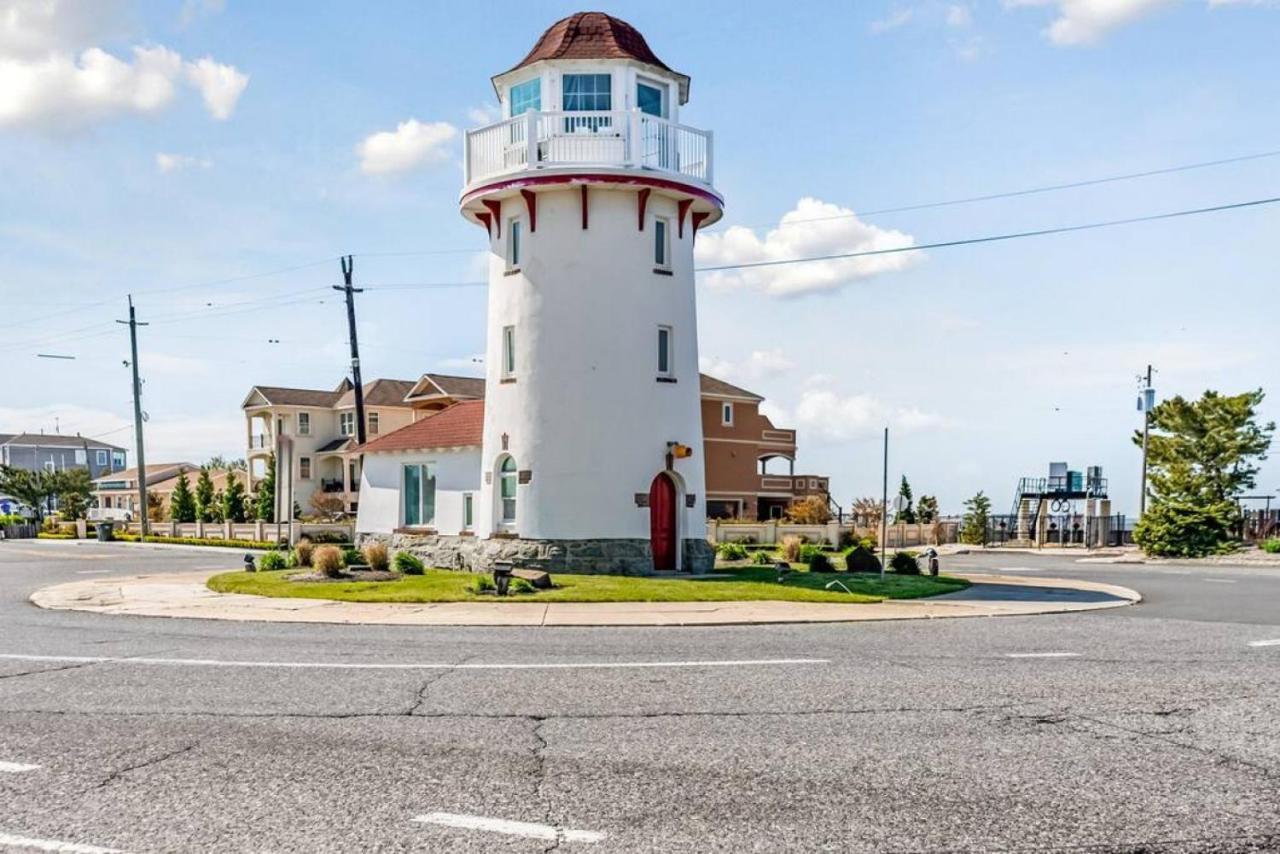 Radiant Beach Block Condo Parking Patio ブリゲンティーン エクステリア 写真